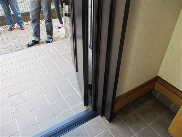 玄関扉カバー工法 玉村町