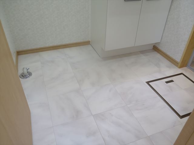 洗面室内装 玉村町