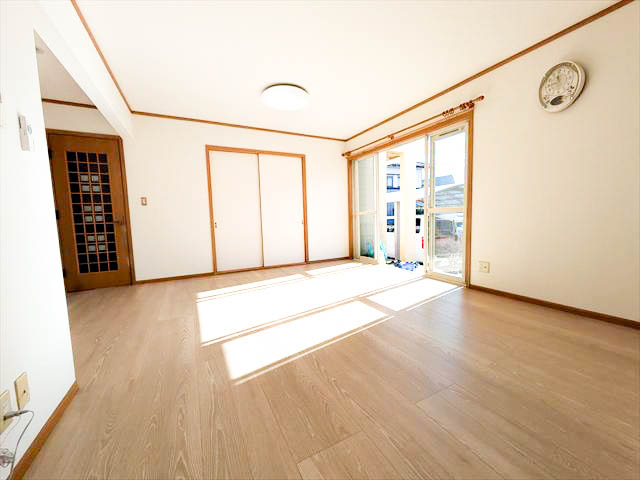 �����t�H�[���@�ʑ���